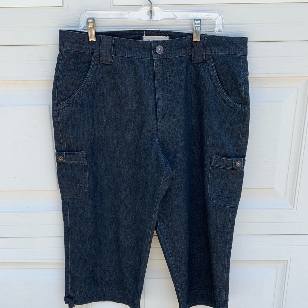Jones New York Capri Jeans 16